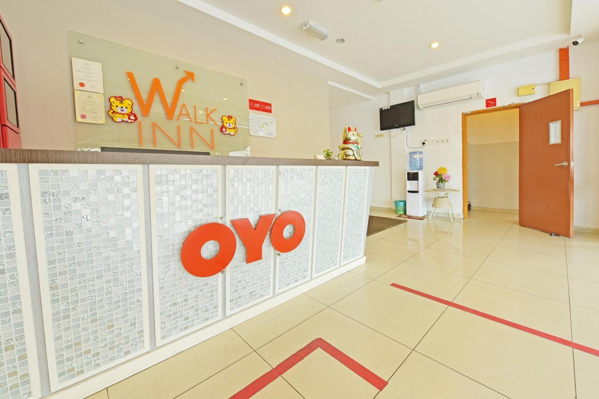 Oyo 582 Hotel Walk Inn Kampong Pasir Puteh  Esterno foto