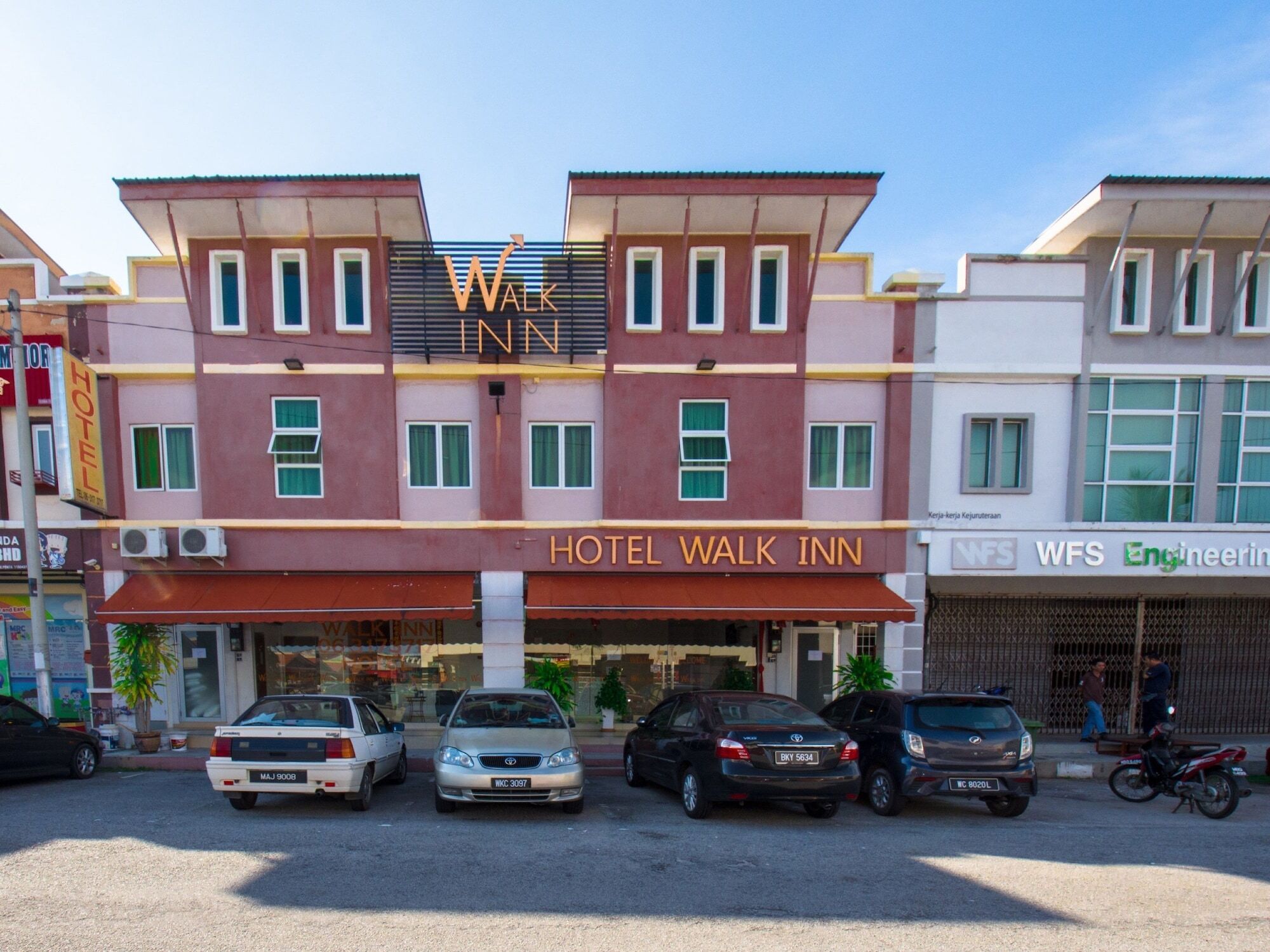 Oyo 582 Hotel Walk Inn Kampong Pasir Puteh  Esterno foto